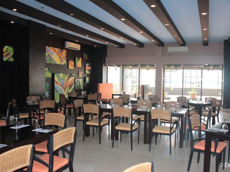 Pamulinawen Hotel Laoag Dış mekan fotoğraf