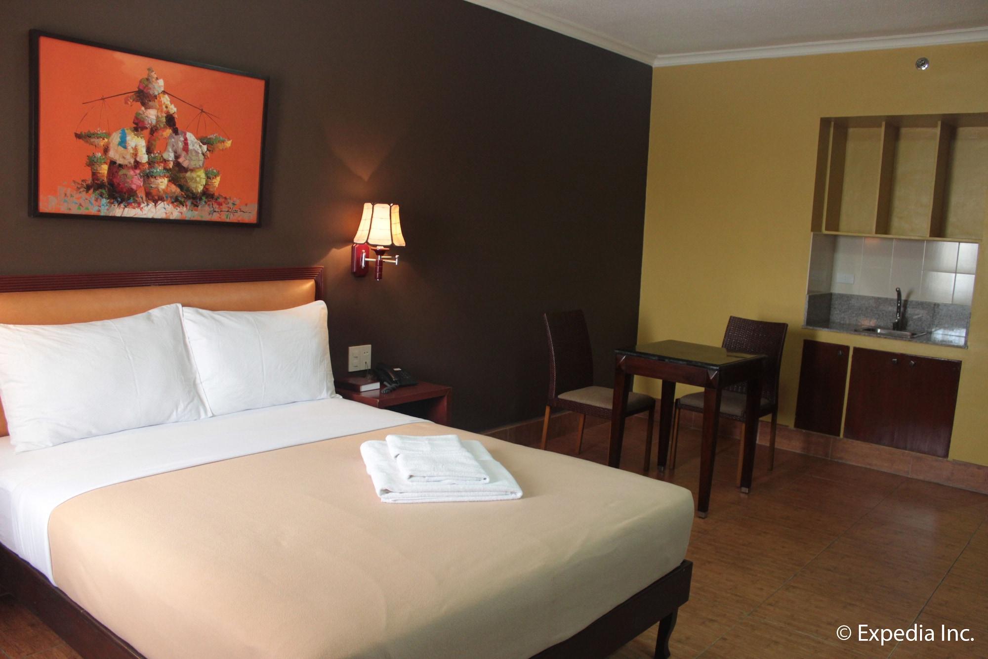 Pamulinawen Hotel Laoag Dış mekan fotoğraf