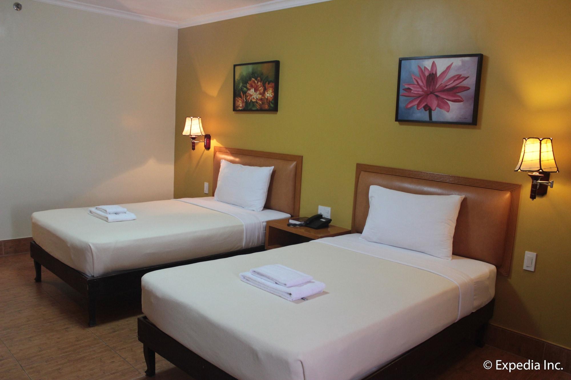 Pamulinawen Hotel Laoag Dış mekan fotoğraf