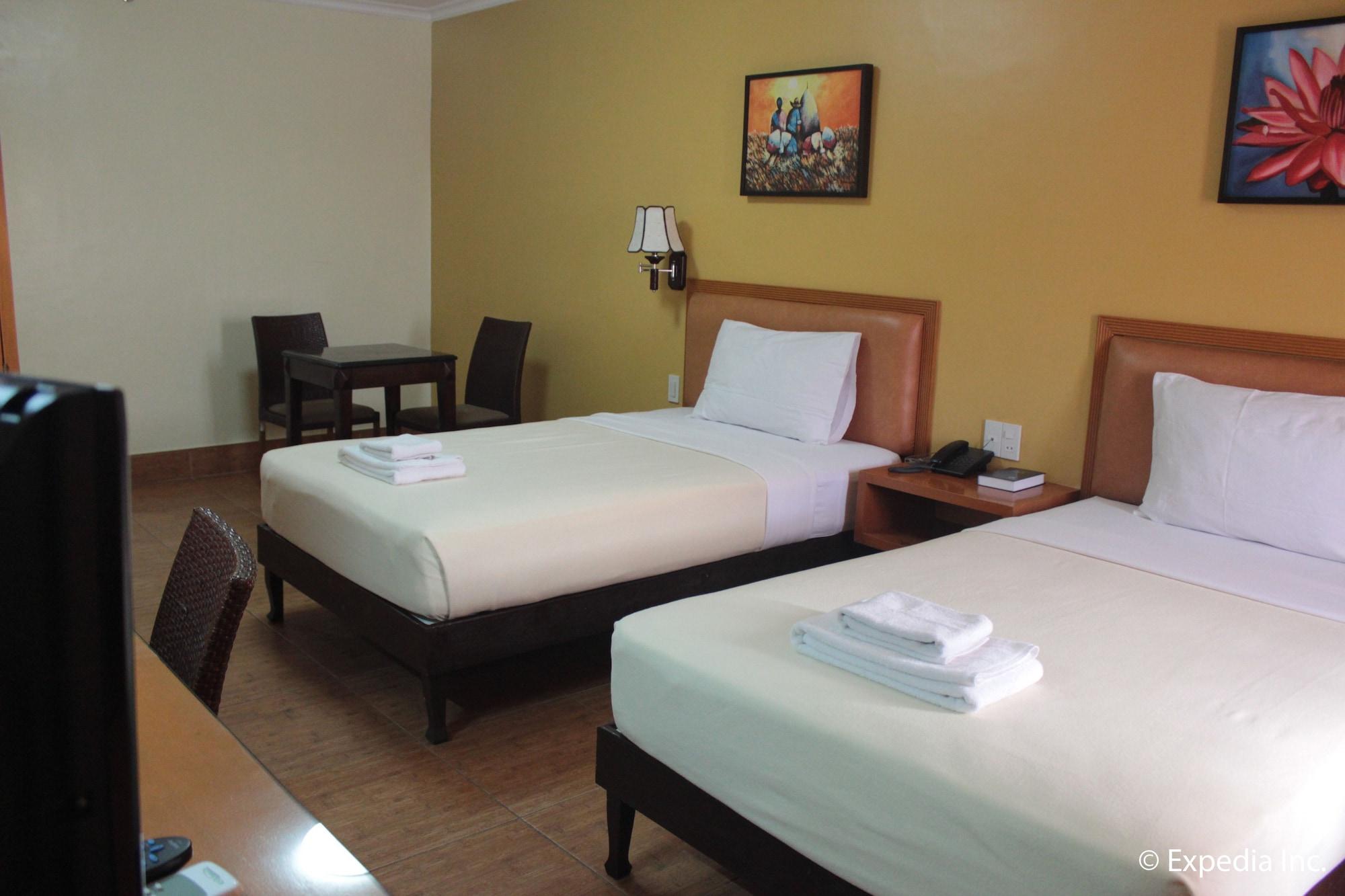 Pamulinawen Hotel Laoag Dış mekan fotoğraf