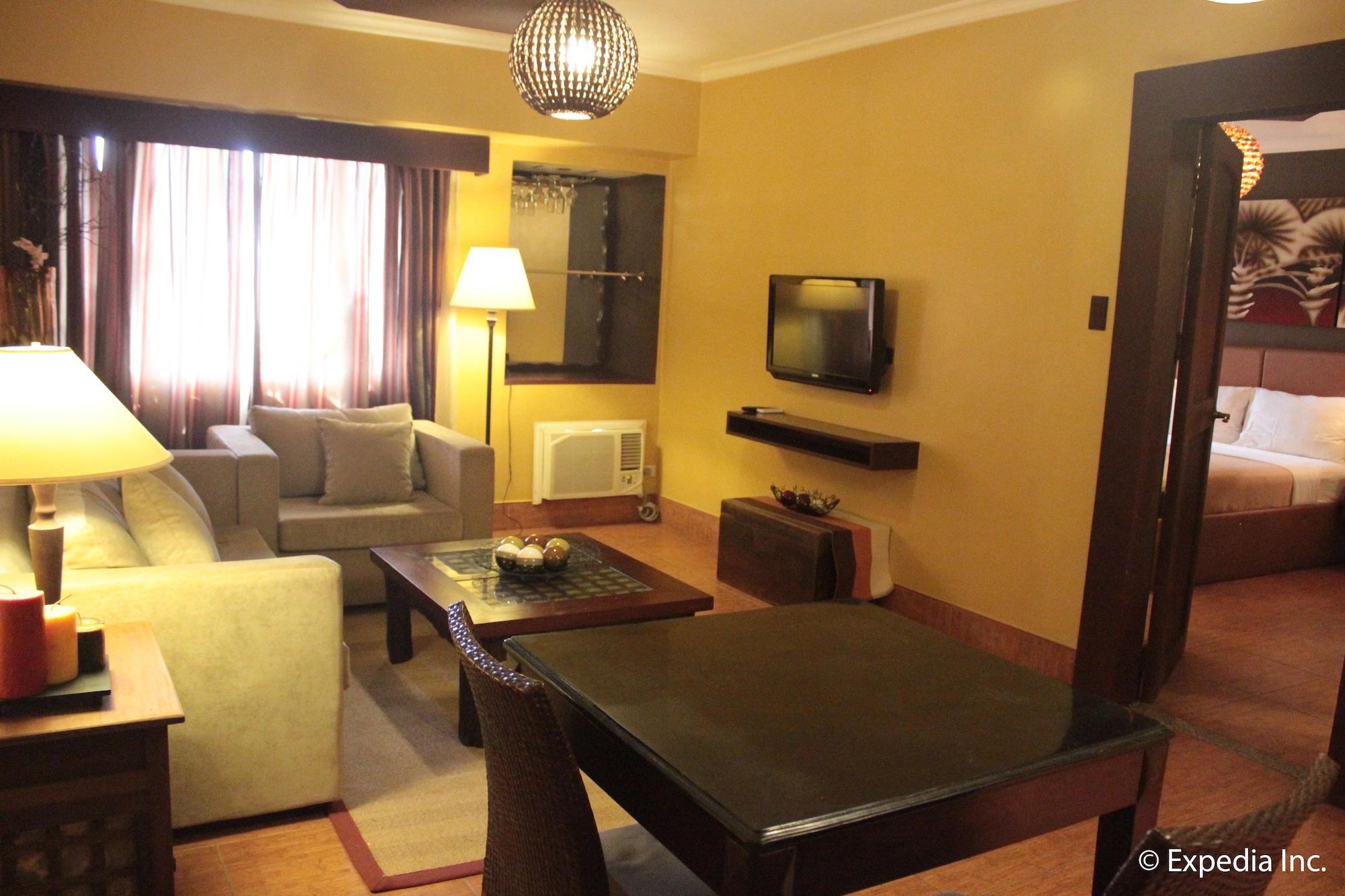 Pamulinawen Hotel Laoag Dış mekan fotoğraf