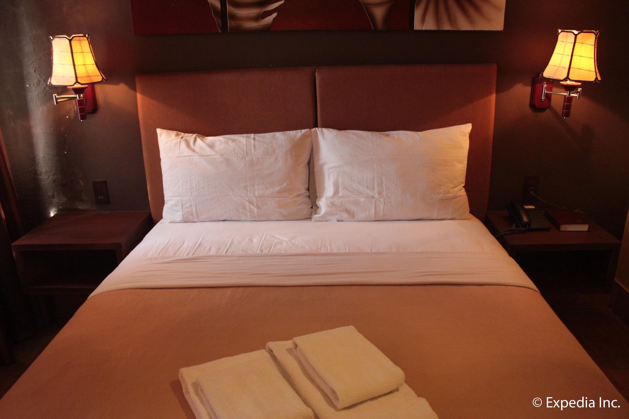 Pamulinawen Hotel Laoag Dış mekan fotoğraf