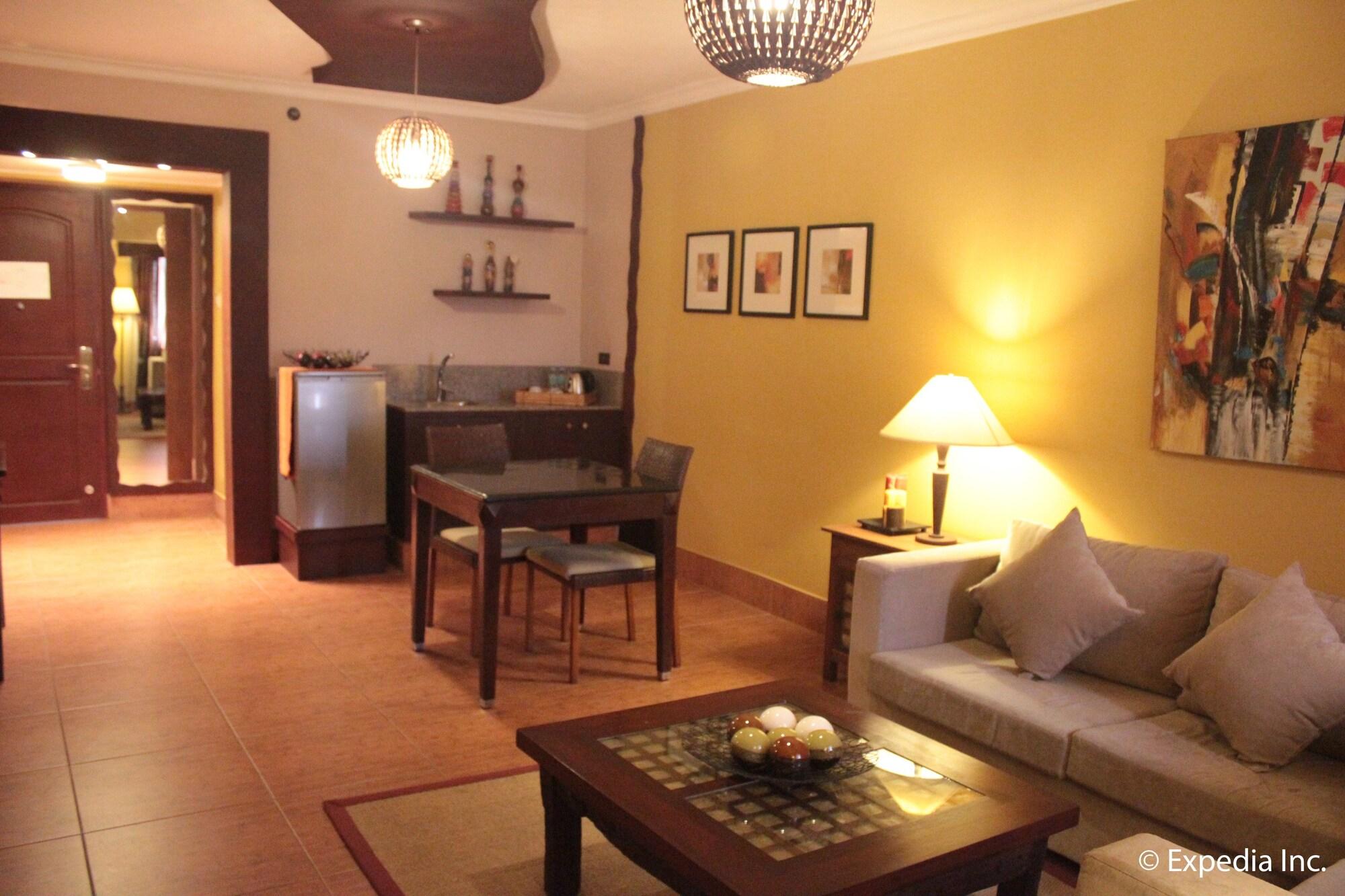 Pamulinawen Hotel Laoag Dış mekan fotoğraf