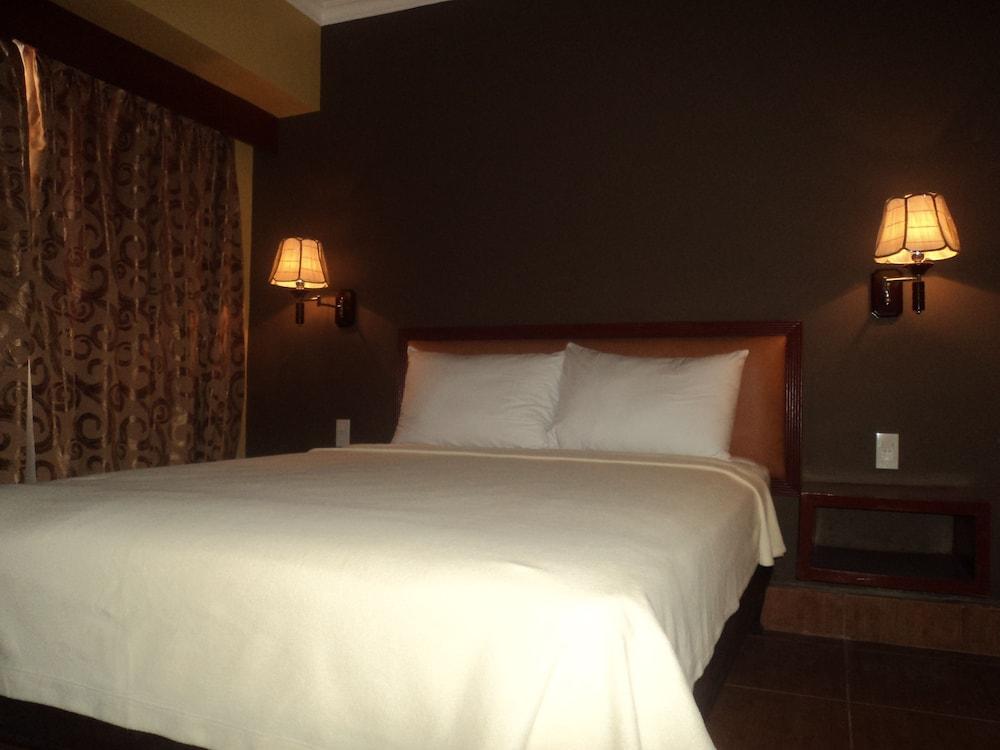 Pamulinawen Hotel Laoag Dış mekan fotoğraf
