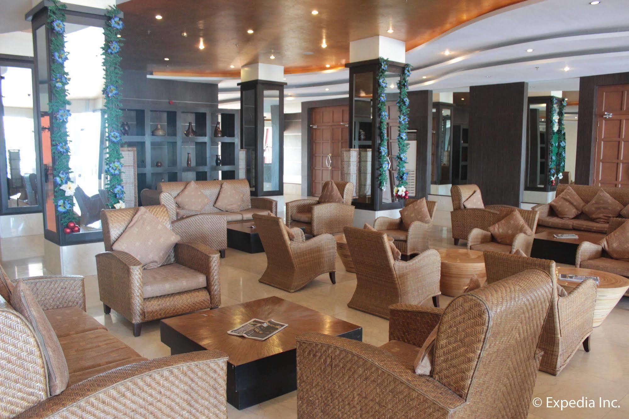 Pamulinawen Hotel Laoag Dış mekan fotoğraf