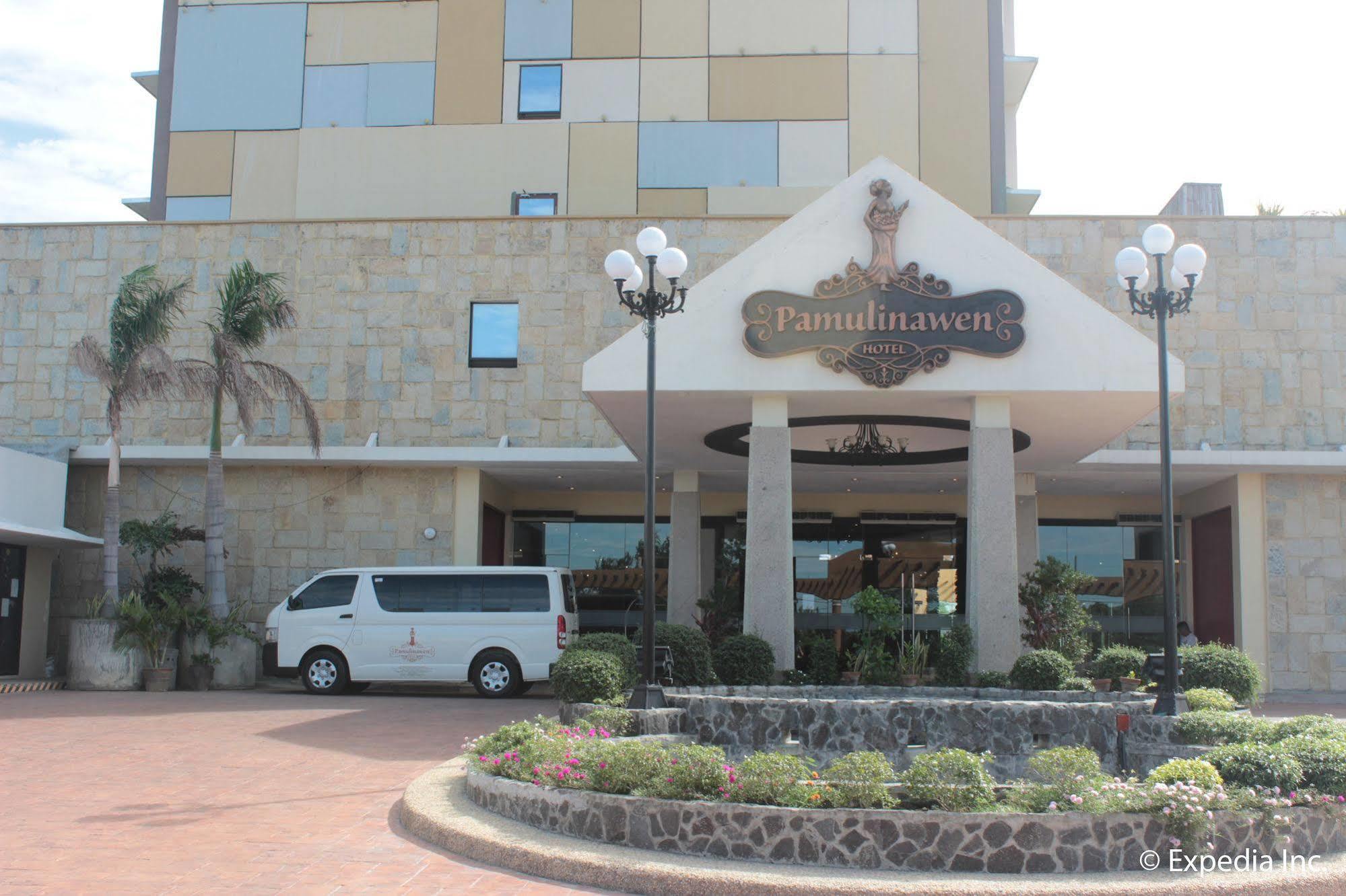 Pamulinawen Hotel Laoag Dış mekan fotoğraf